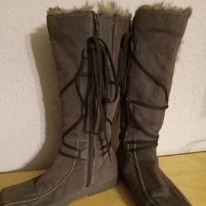 Suede Light chocolate lace up to under the knee Airwalk boots